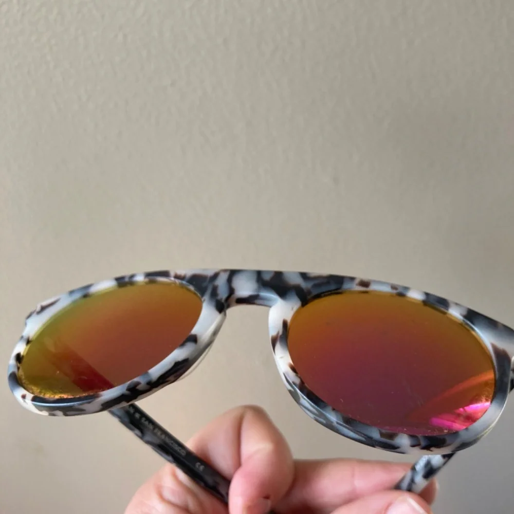 Westward Leaning handcrafted sunglasses - Voyager - Picture 7 of 7